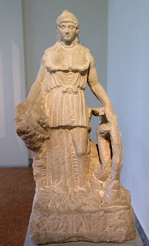 Скульптура Афина Ленорман, Национальный музей Афин, Греция.