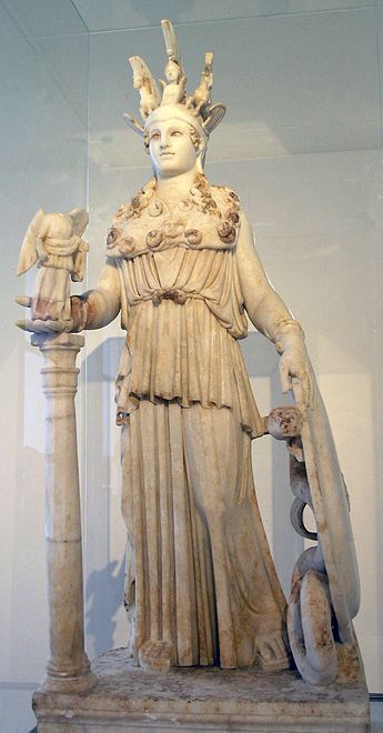 Афина Варвакион, Национальный Археологический музей в Афинах, Греция. Самая точная копия Афины Парфенос.