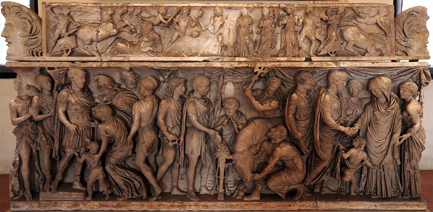 Скульптура Мойры, Саркофаг с изображением сцен из жизни военачальника