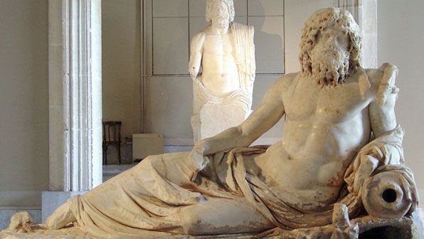 Бог-река, греко-римская мраморная статуя, Археологические музеи Стамбула